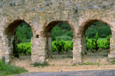 L'aqueduc Romain d'Ansignan L'aqueduc Romain d'Ansignan